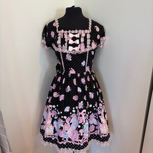 Bodyline Pink Kewpie squirrel party Tea Lolita
Dress Medium